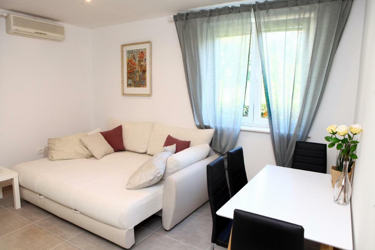 Serenity Apartments Cb 포르토로즈 외부 사진
