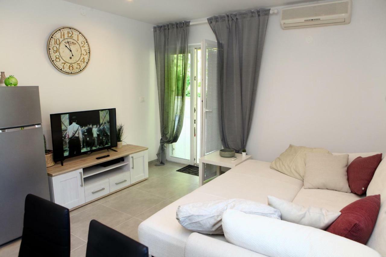 Serenity Apartments Cb 포르토로즈 외부 사진