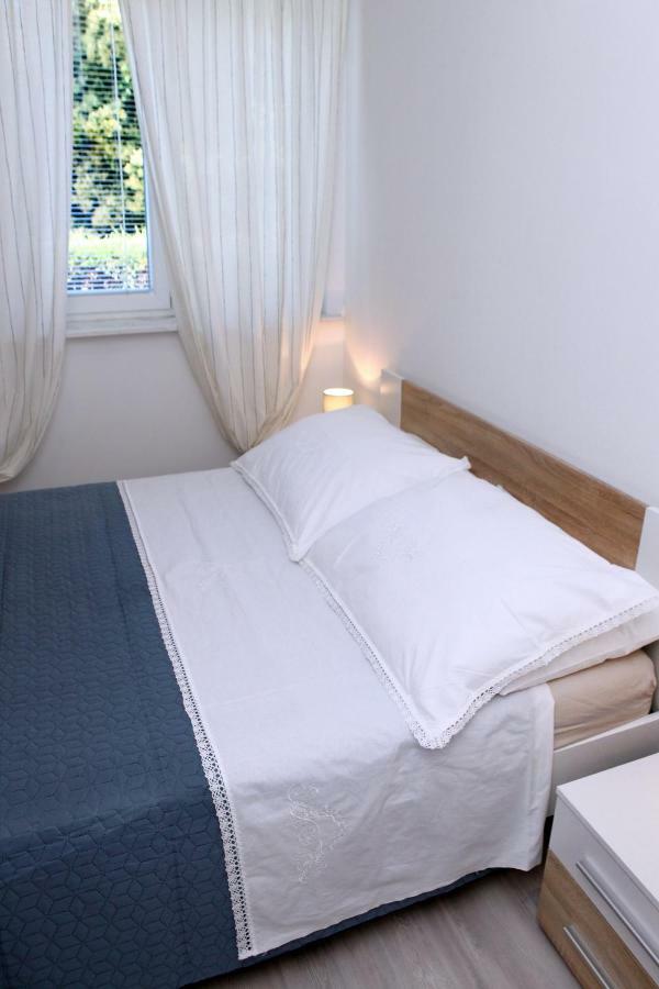Serenity Apartments Cb 포르토로즈 외부 사진