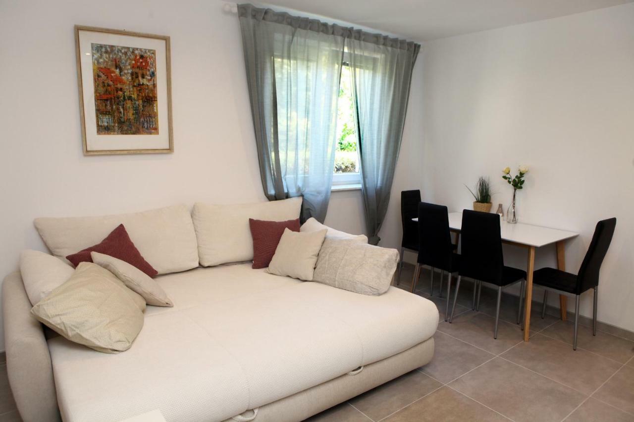 Serenity Apartments Cb 포르토로즈 외부 사진
